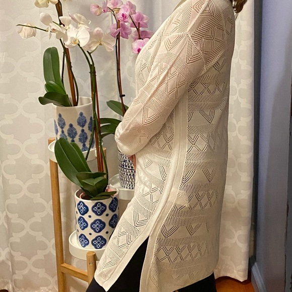 An ivory knit cardigan size XS - Picture 10 of 11
